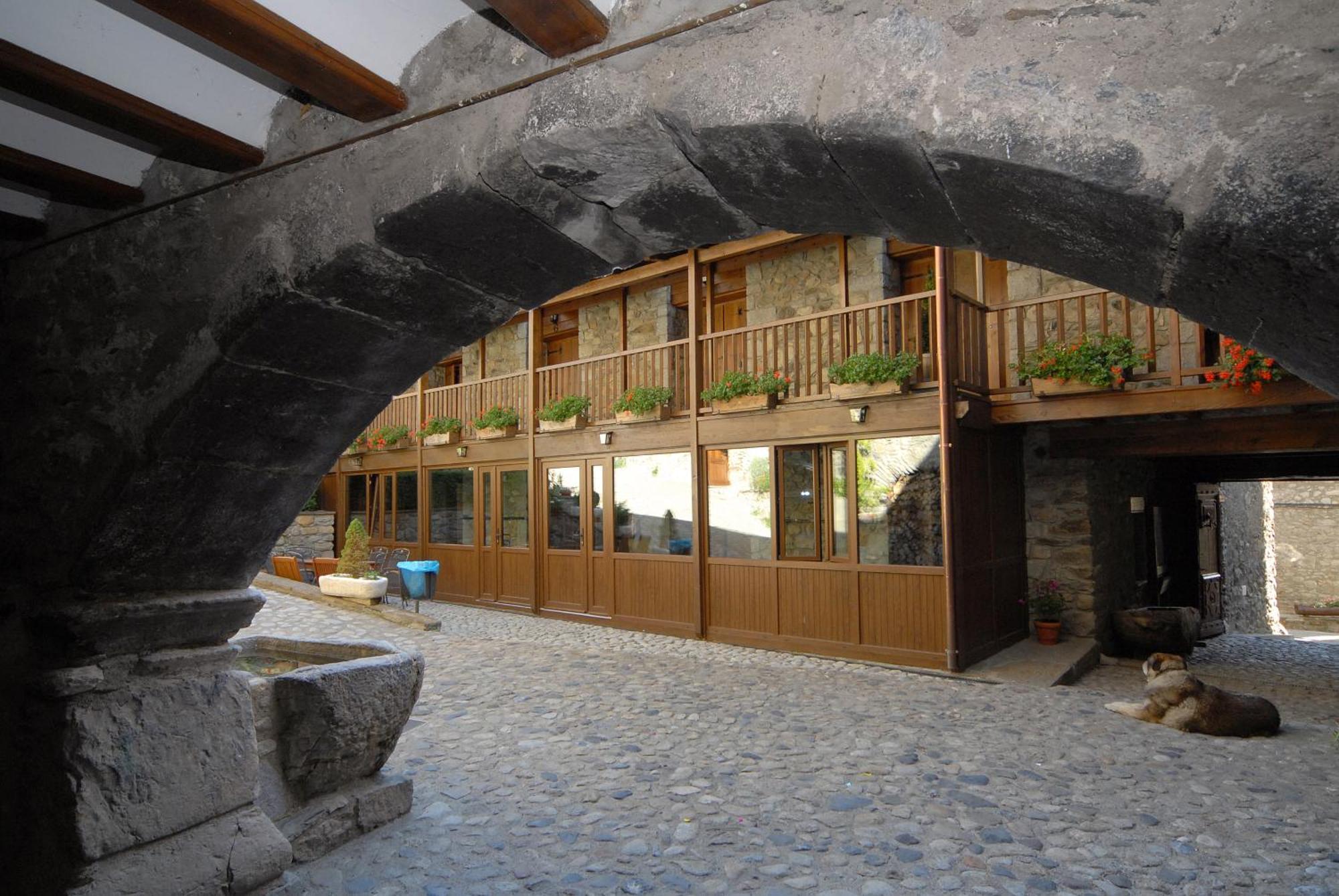 Casa Cornel Hotel
