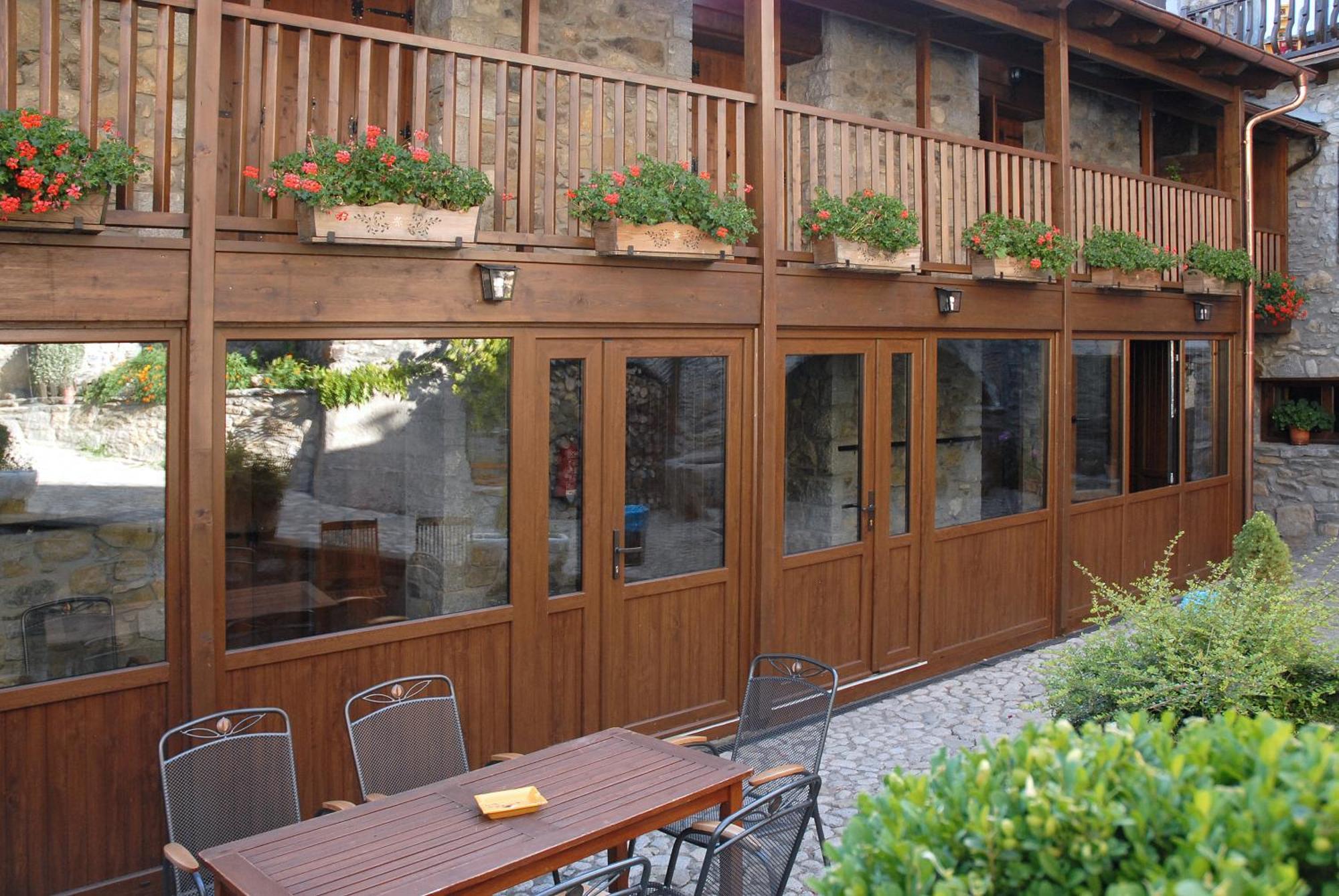 Casa Cornel Hotel
