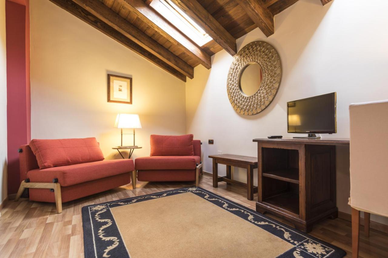 Casa Cornel Hotel 3*
